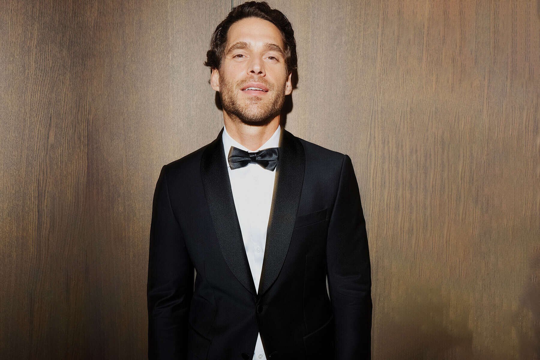 Kış Düğünlerinde Şık & Elegant Takım Elbise Seçimi