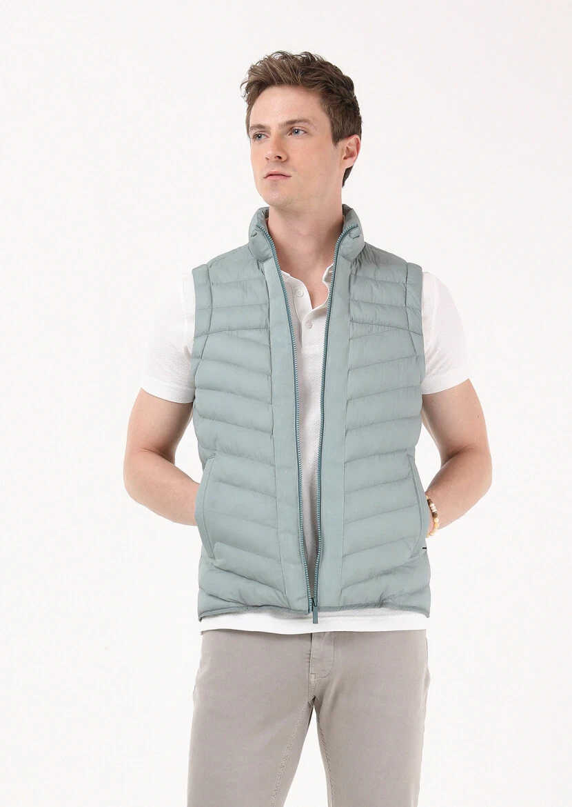 Açık Yeşil Regular Fit Dik Yaka Casual Dokuma Spor Yelek - 1