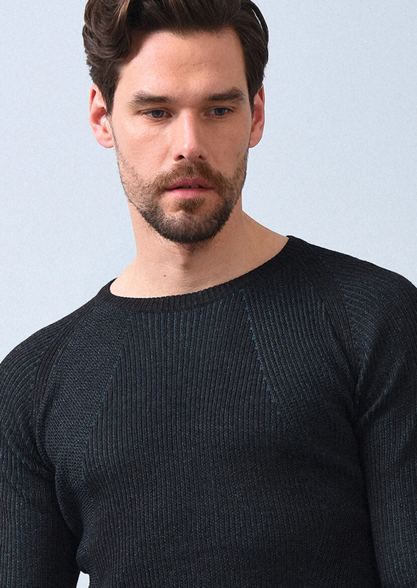 Antrasit Jakarlı Yün Karışımlı Triko Kazak 