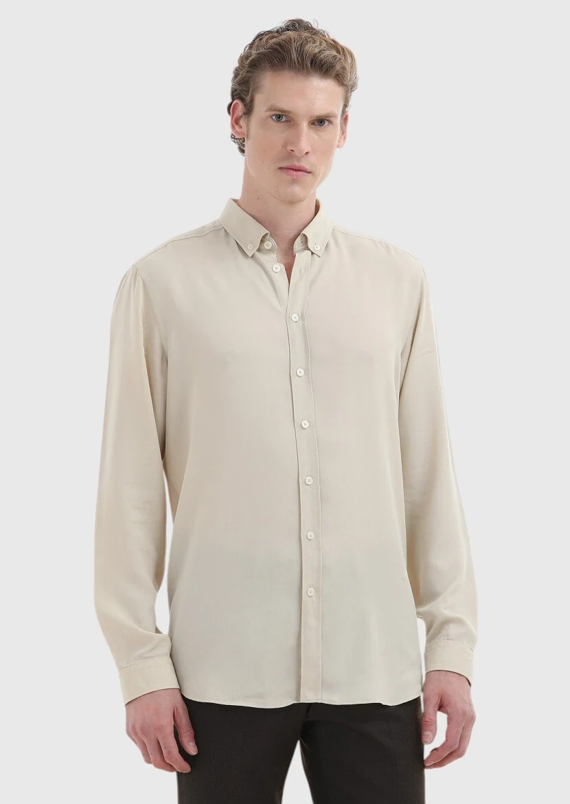 Beige Plain Regular Fit Weaving Casual Shirt 