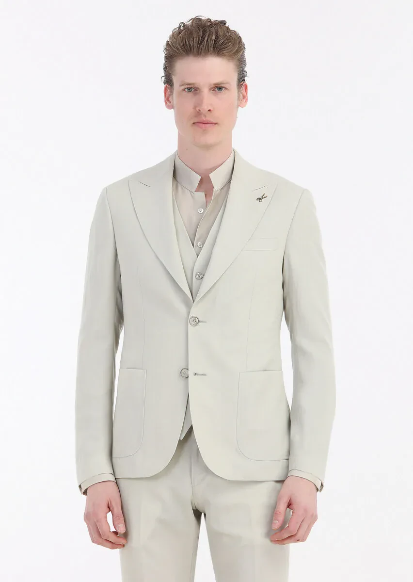 Beige Suit With Waistcoat - 3