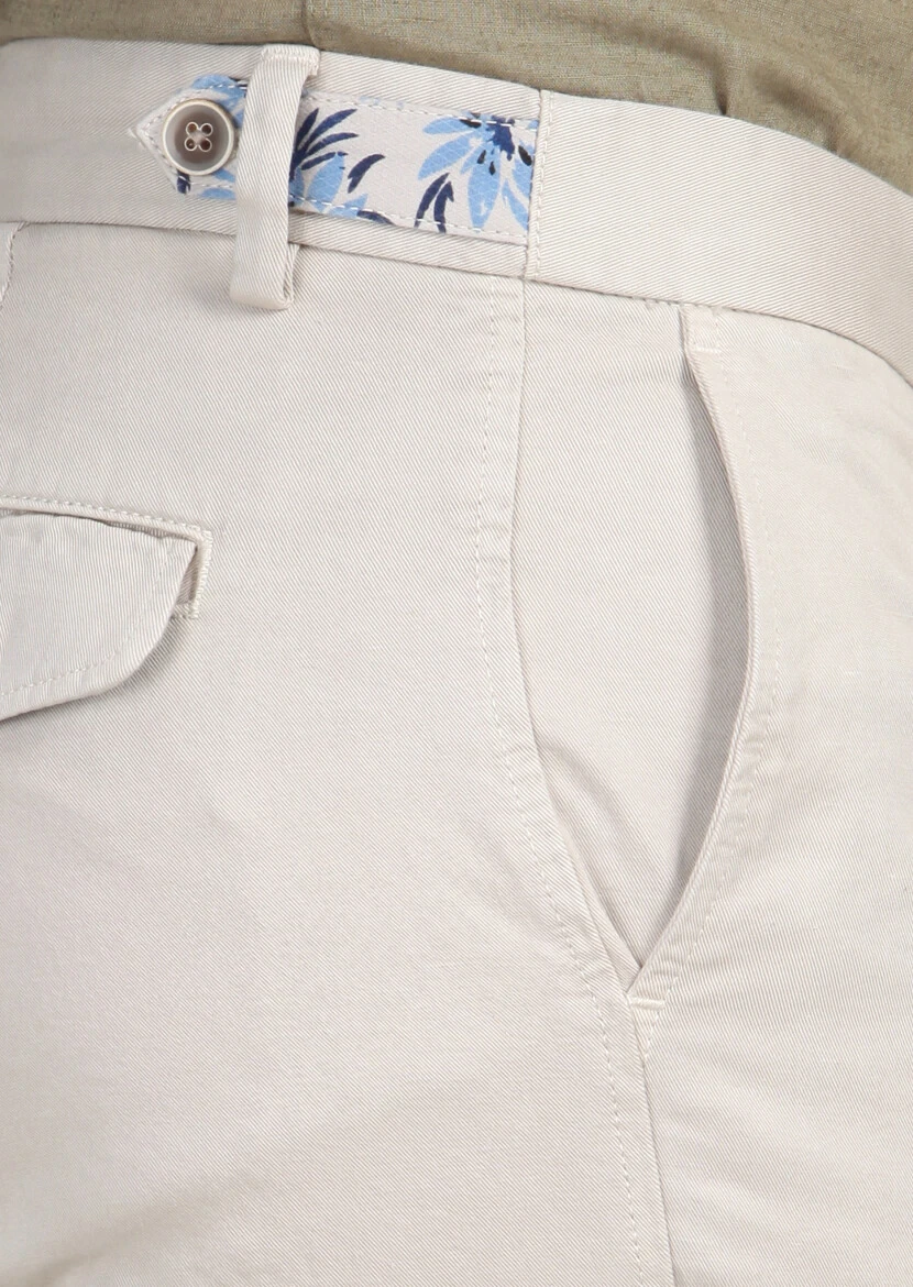 Bej Düz Dokuma Regular Fit Casual Pamuk Karışımlı Bermuda - 3