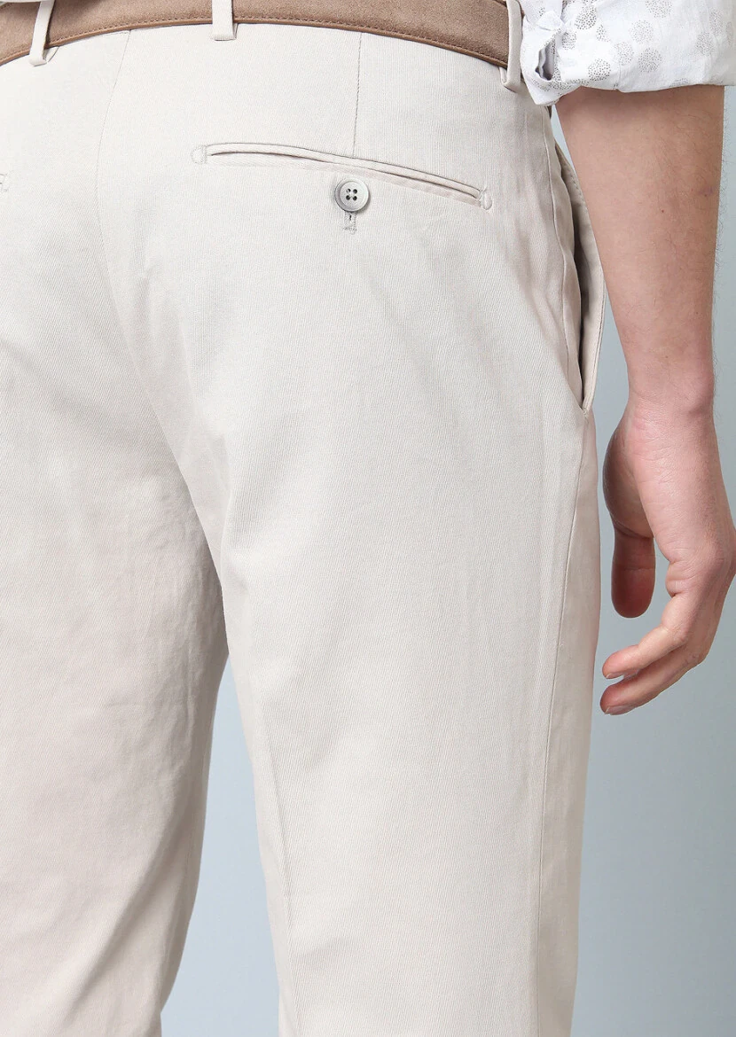 Bej Düz Dokuma Regular Fit Smart Casual Pamuk Karışımlı Pantolon - 4