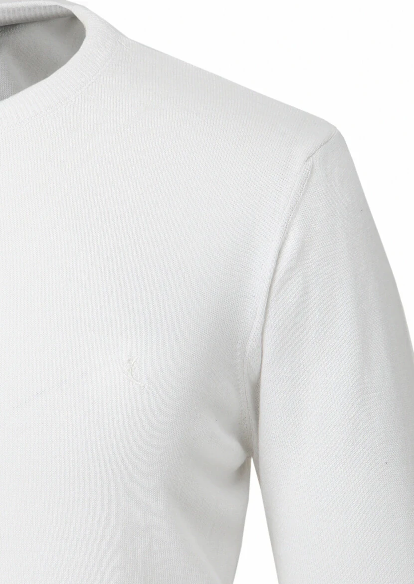 Beyaz Bisiklet Yaka Düz Örgü Yün Karışımlı Triko Kazak 