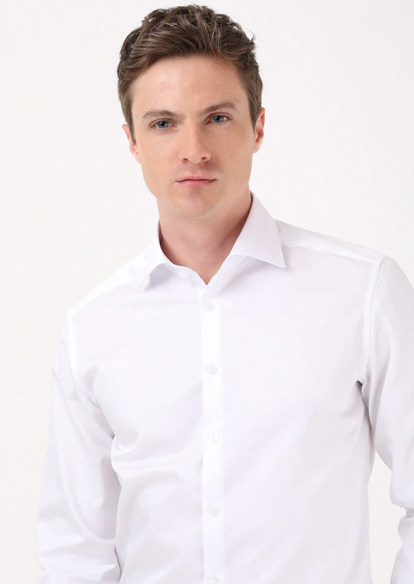 Beyaz Düz Regular Fit Dokuma Klasik %100 Pamuk Gömlek 
