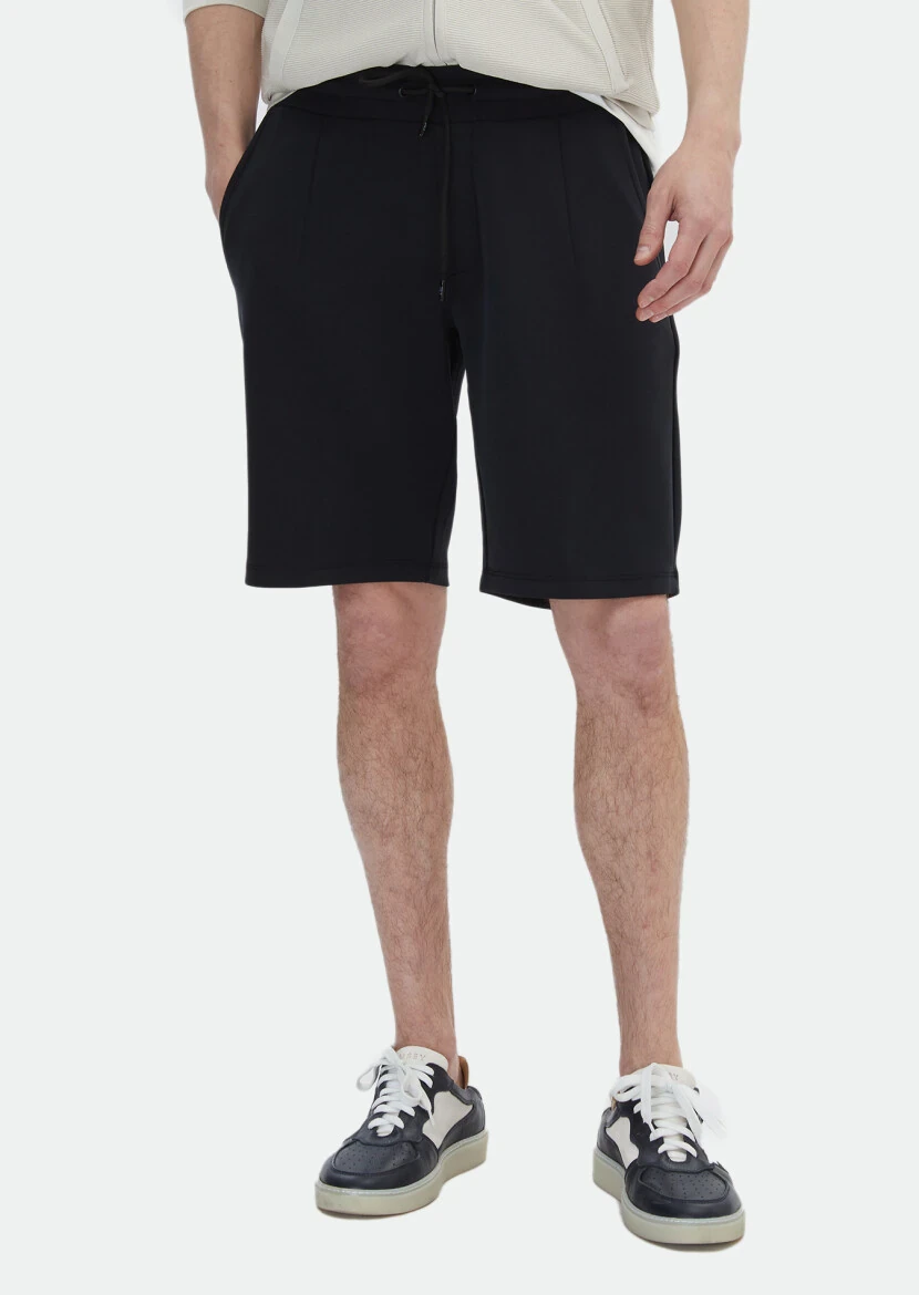 Black Knitting Jogging Fit Casual Bermuda 