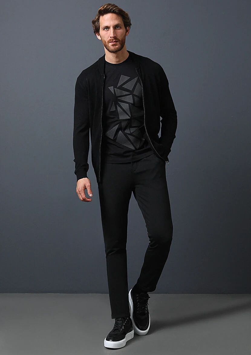 Black Knitting Jogging Fit Casual Trousers - 4