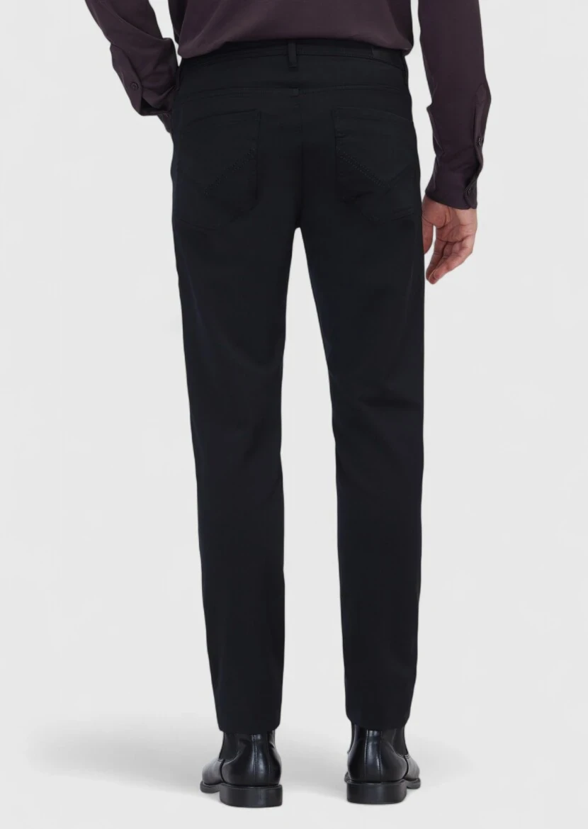 Black Knitting Slim Fit Casual Trousers - 5