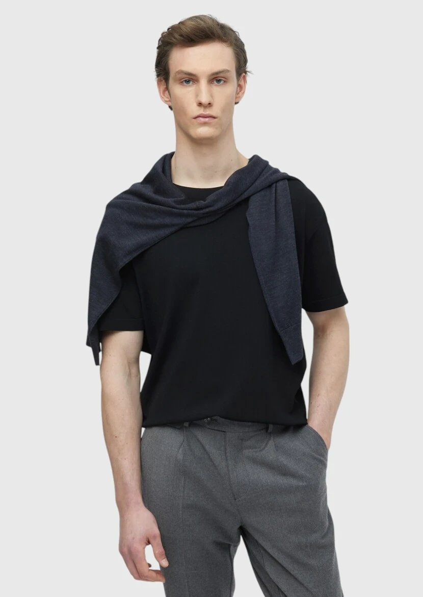 Black Knitwear - RAMSEY