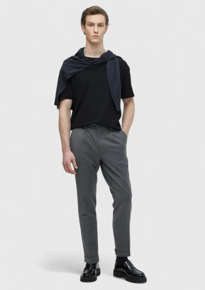 Black Knitwear - RAMSEY