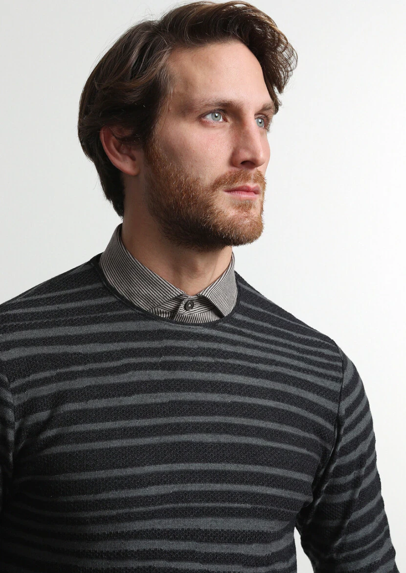 Black Knitwear Sweatshirt - 1