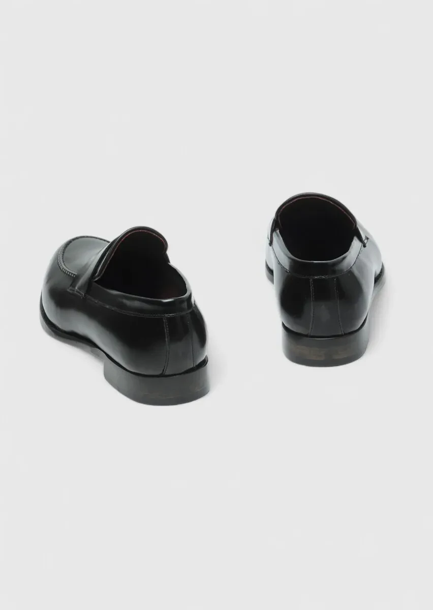 Black Leather Classical Loafer - 5