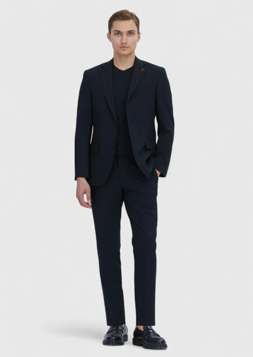 Black Micro Modern Fit Wool Blended Suit - RAMSEY