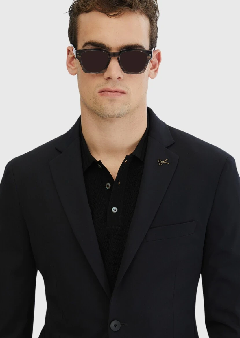 Black Plain Comfort Fit Suit - 3