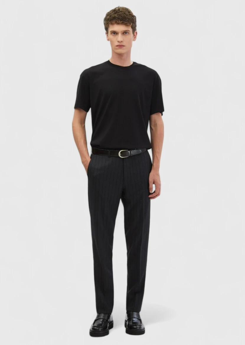 Black Plain Crew Neck T-Shirt - RAMSEY