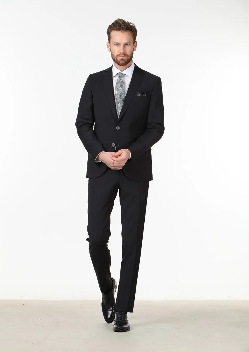 Black Plain Fashion Slim Fit Wool Blended Suit - 2