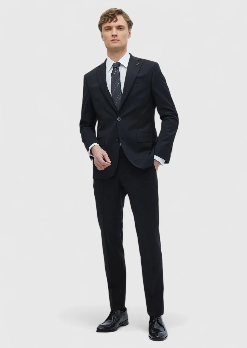 Black Plain Modern Fit 100% Wool Suit - RAMSEY