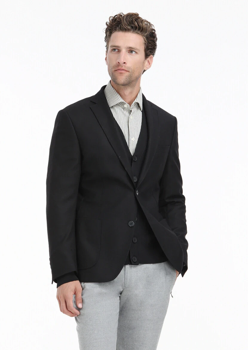 Black Plain Zeroweight Slim Fit Wool Blended Jacket - 2