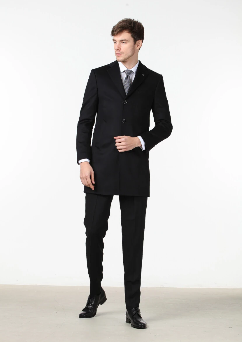 Black Regular Fit Butterfly Collar Classical Weaving Overcoat - 3