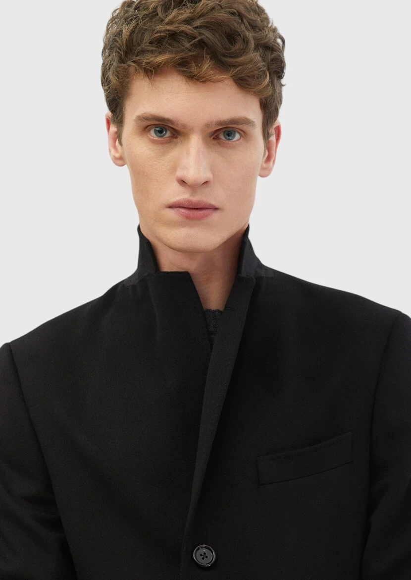 Black Regular Fit Butterfly Collar Classical Weaving Overcoat - 3