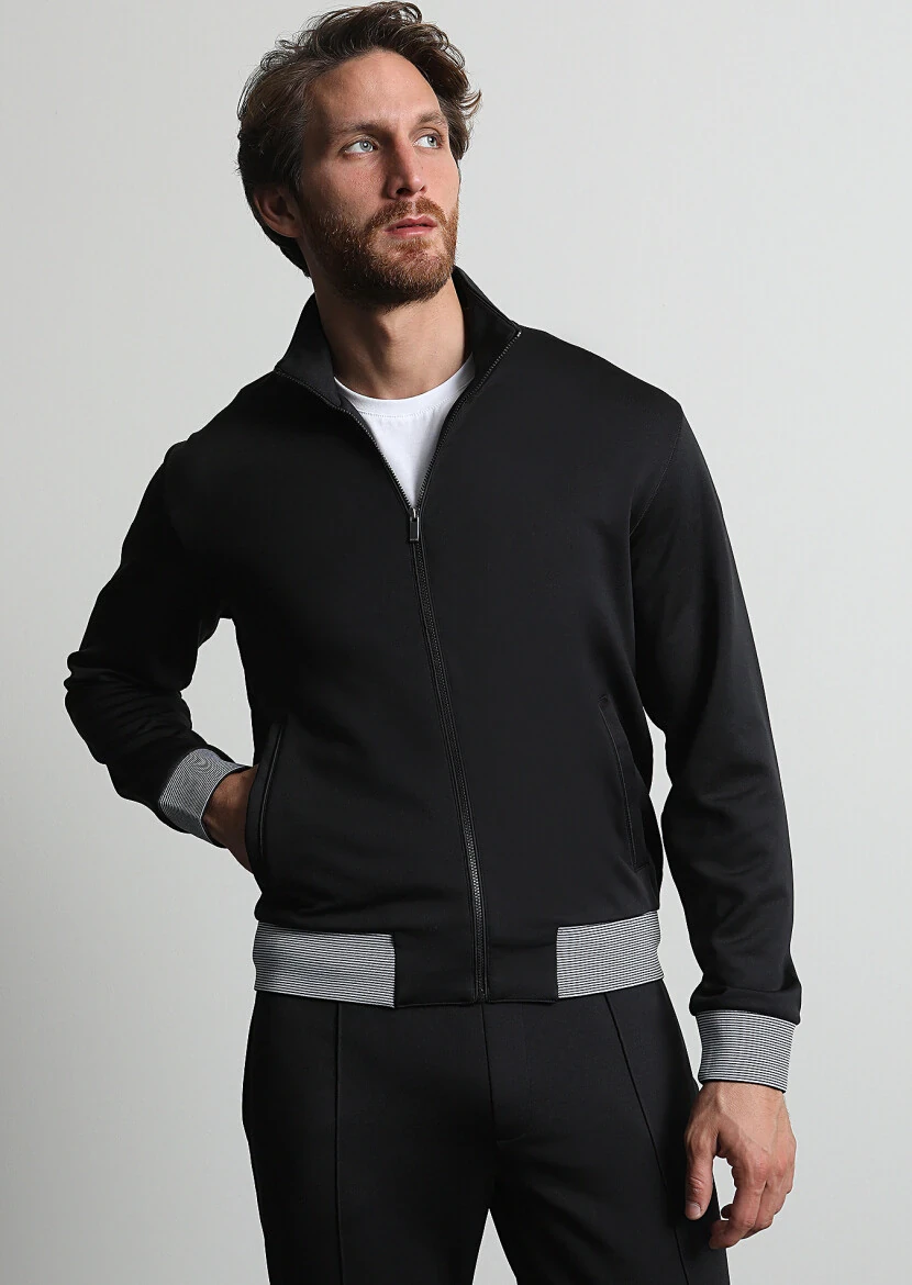 Black Turtleneck Plain Sweatshirt - 1