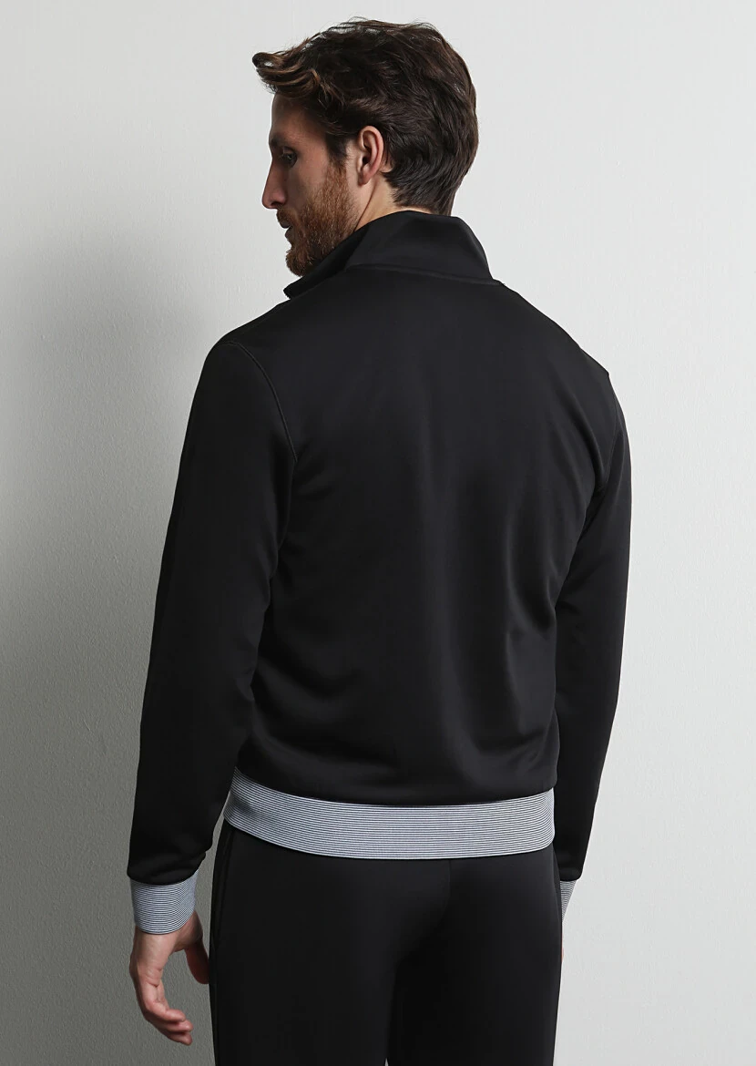 Black Turtleneck Plain Sweatshirt - 4
