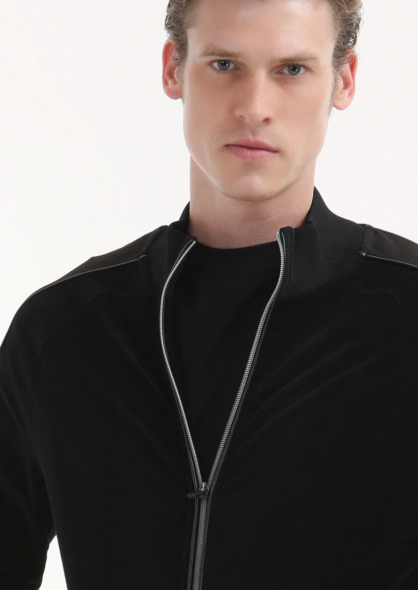 Black Turtleneck Ribbed Sweatshirt - 4