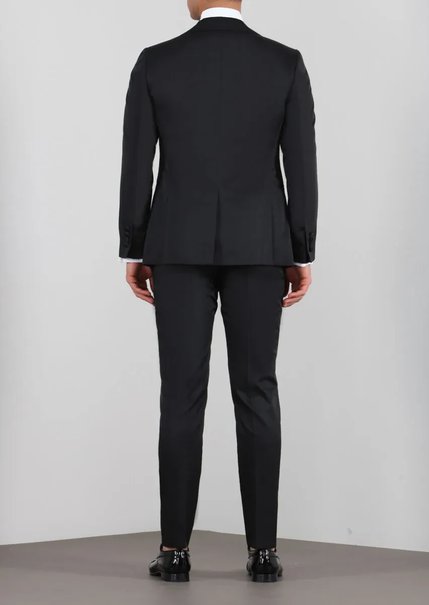 Black Tuxedo - 2