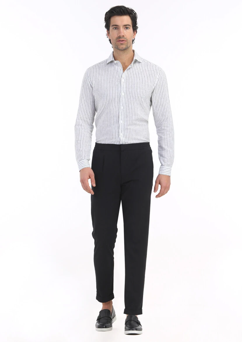 Black Weaving Jogging Fit Casual Cotton Blended Trousers - 1