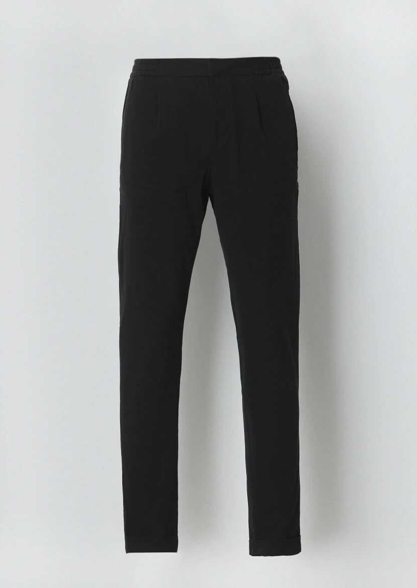Black Weaving Jogging Fit Casual Cotton Blended Trousers - 5