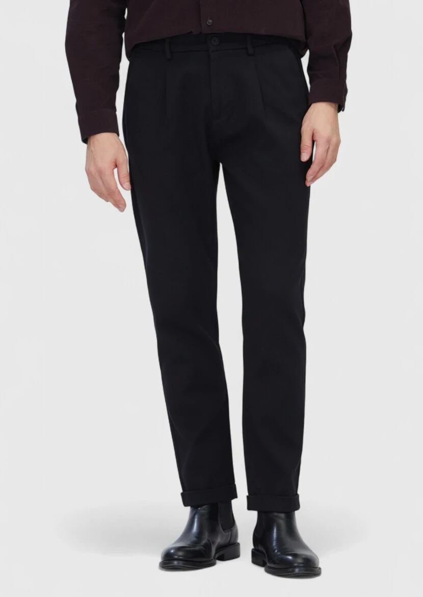Black Weaving Jogging Fit Casual Cotton Blended Trousers - RAMSEY