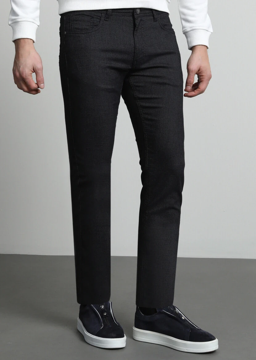 Black Weaving Slim Fit Casual Cotton Blended Trousers - 3