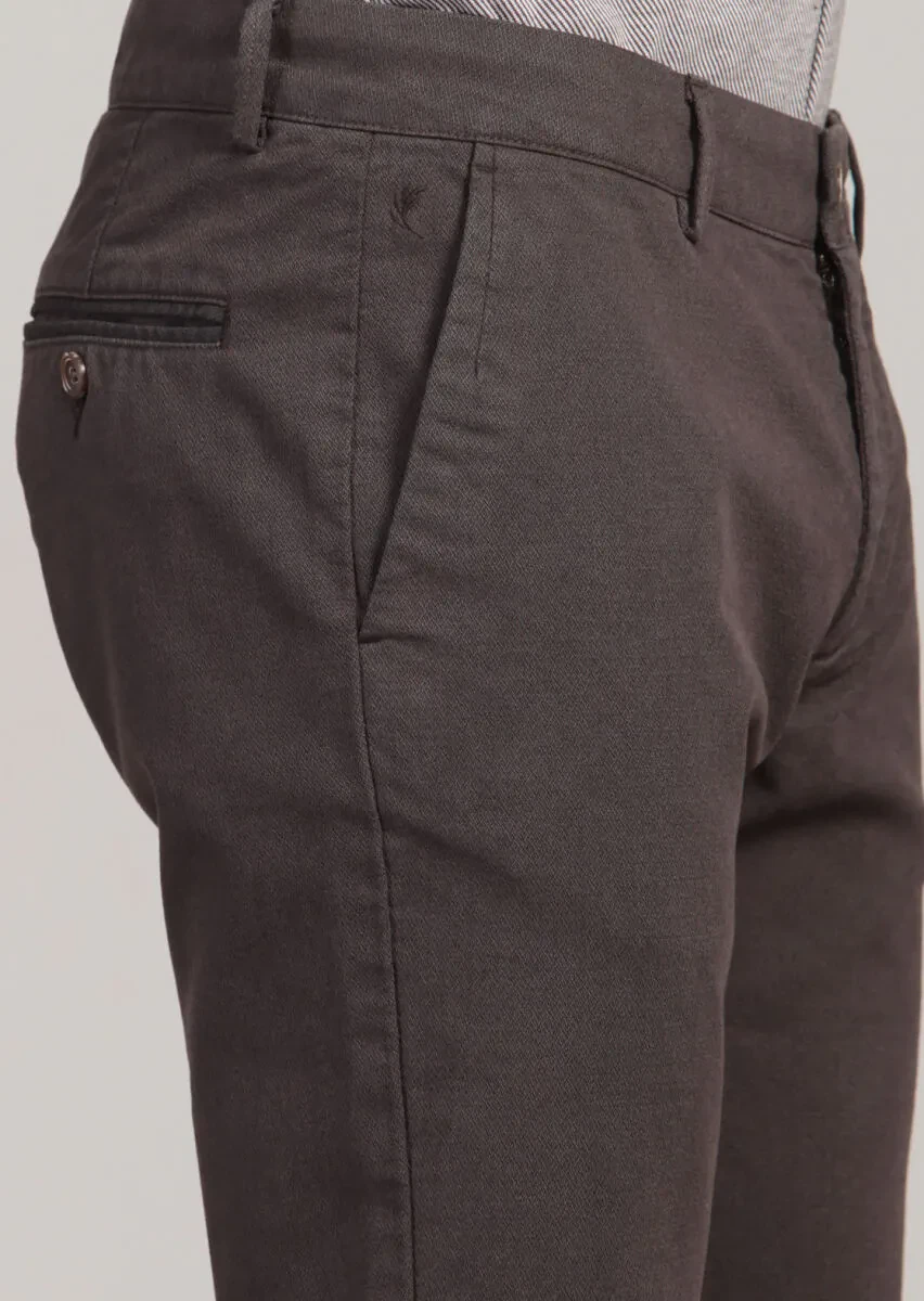 Brown Weaving Regular Fit Casual Cotton Blended Trousers - 4