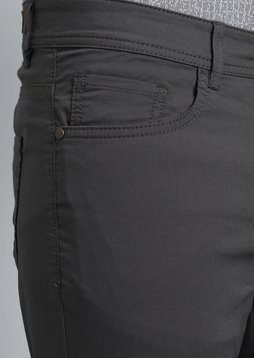 Brown Weaving Slim Fit Casual Cotton Blended Trousers - 3