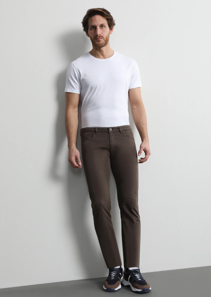 Brown Weaving Slim Fit Casual Cotton Blended Trousers - 1