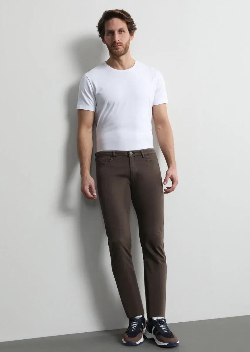 Brown Weaving Slim Fit Casual Cotton Blended Trousers - 1