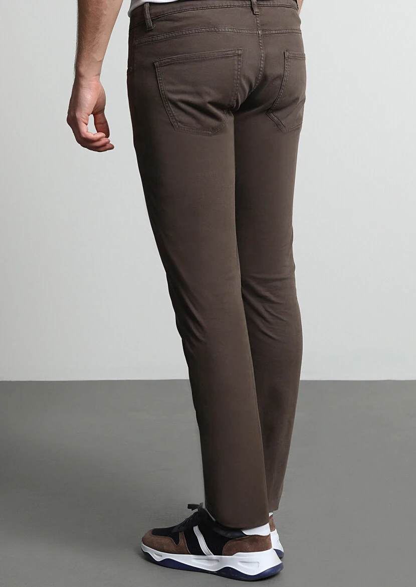 Brown Weaving Slim Fit Casual Cotton Blended Trousers - 4