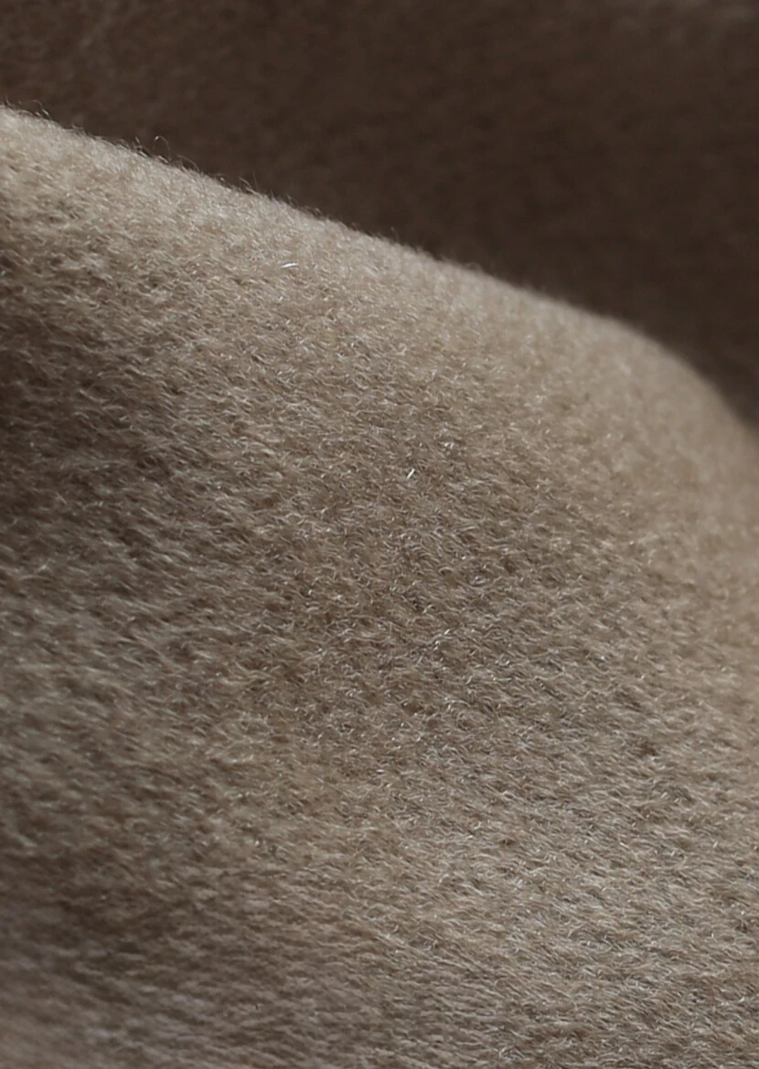 Buff Regular Fit Butterfly Collar Classical Weaving Overcoat - 4