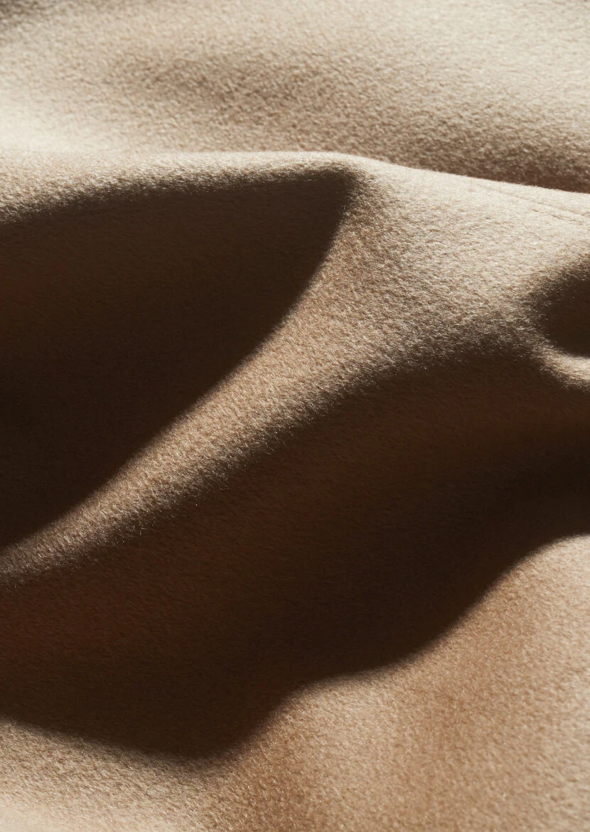 Buff Regular Fit Butterfly Collar Classical Weaving Overcoat - 6