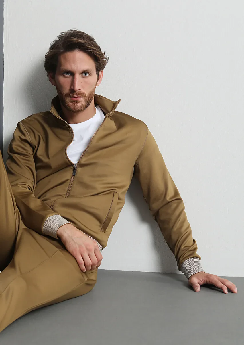 Buff Turtleneck Plain Sweatshirt - 1