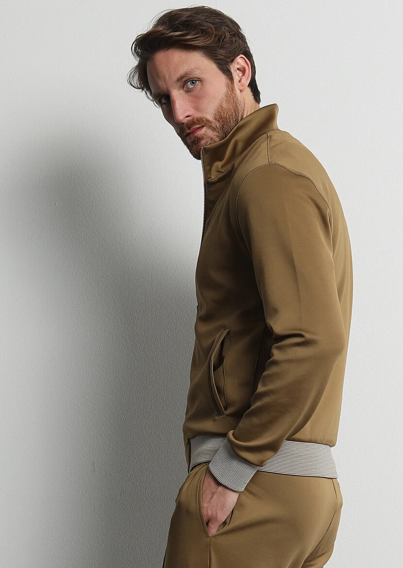 Buff Turtleneck Plain Sweatshirt - 4