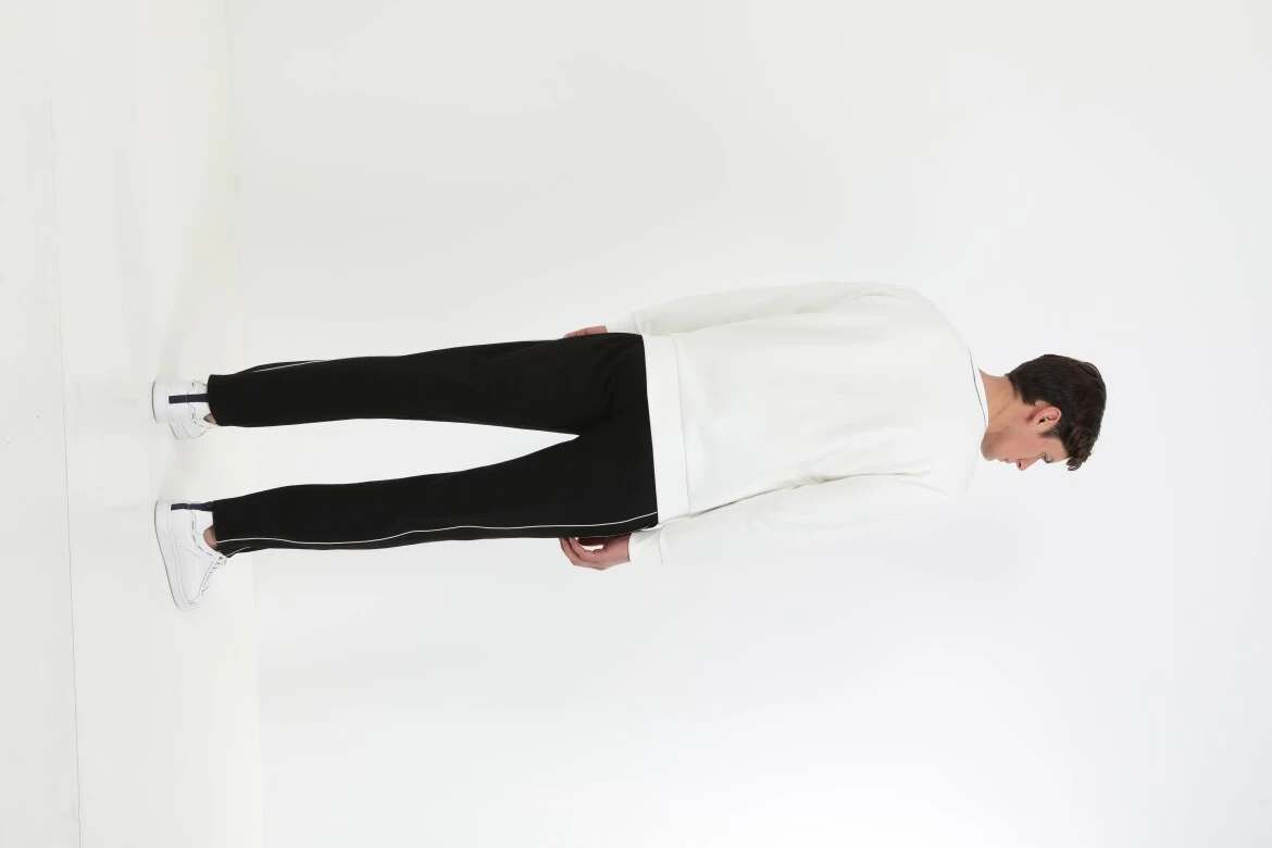 Ecru Plain Sweatshirt - 5