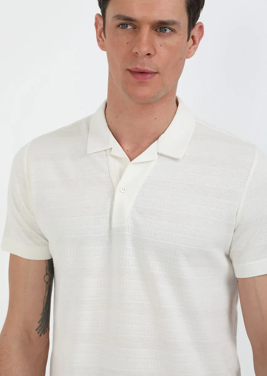 Ekru Jakarlı Küba Yaka %100 Pamuk T-Shirt - 2