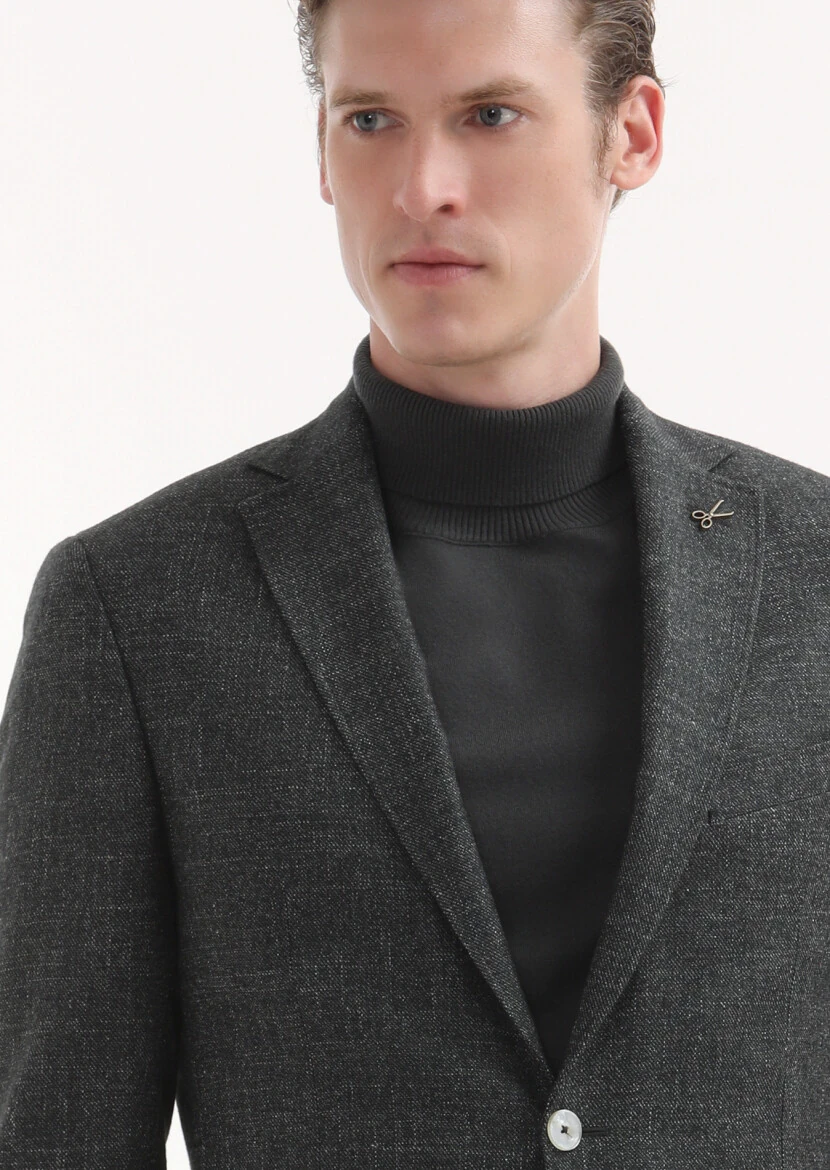 Green Plain Zeroweight Slim Fit Silk Blended Jacket - 3