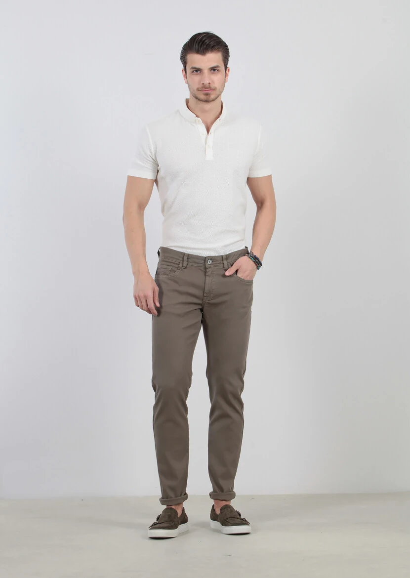 Green Weaving Slim Fit Casual Cotton Blended Trousers - 1