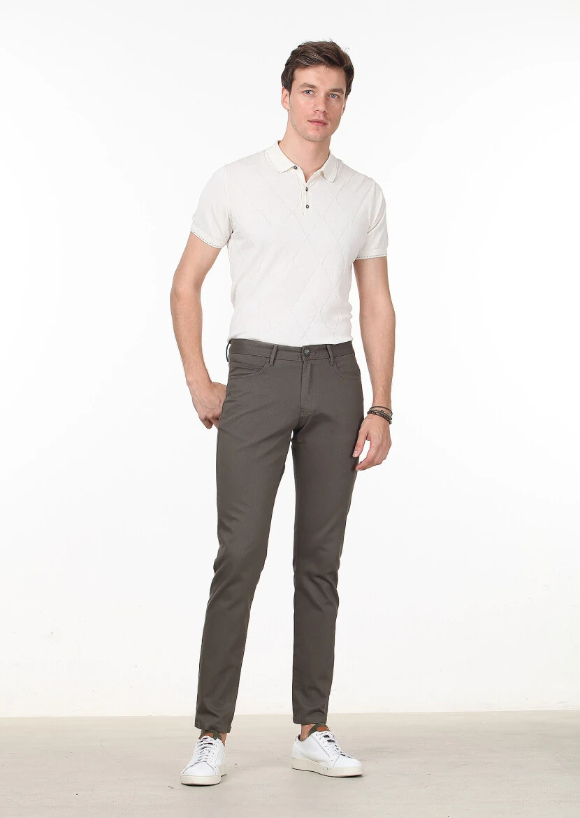 Green Weaving Slim Fit Casual Cotton Blended Trousers - 1