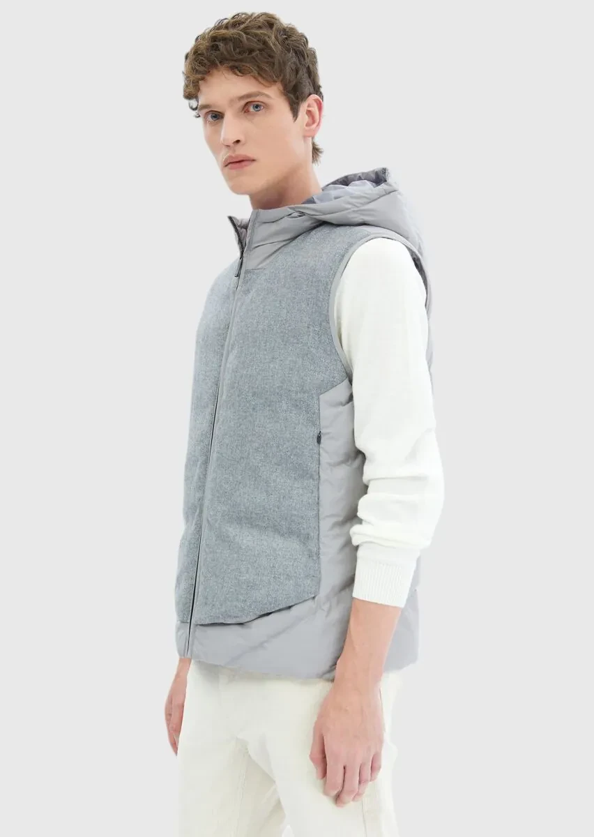 Grey Regular Fit Hooded Casual Weaving Puffer Vest - 3