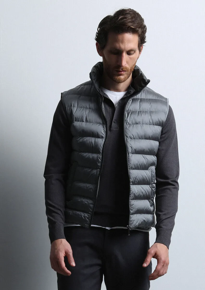 Grey Regular Fit Turtleneck Casual Weaving Puffer Puffer Vest - 3
