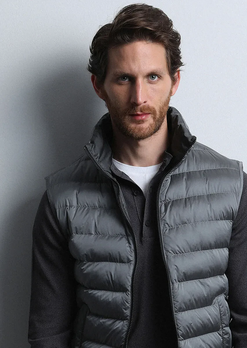 Grey Regular Fit Turtleneck Casual Weaving Puffer Puffer Vest - 4