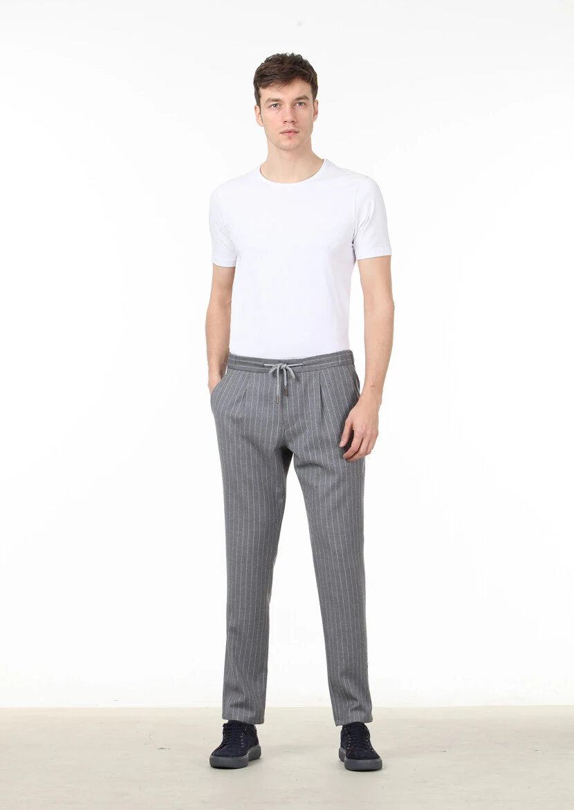 Grey Weaving Jogging Fit Casual Wool Blended Trousers - 2
